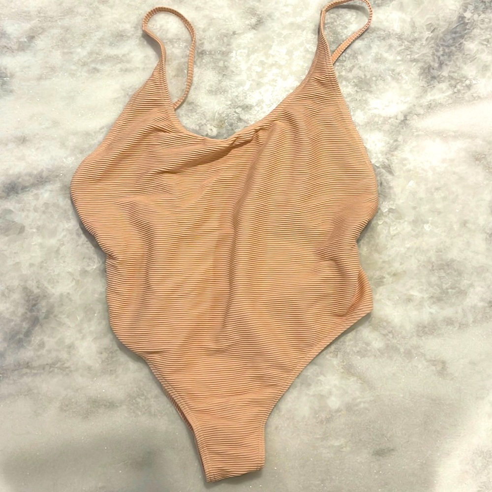 Billabong one piece bathing suit